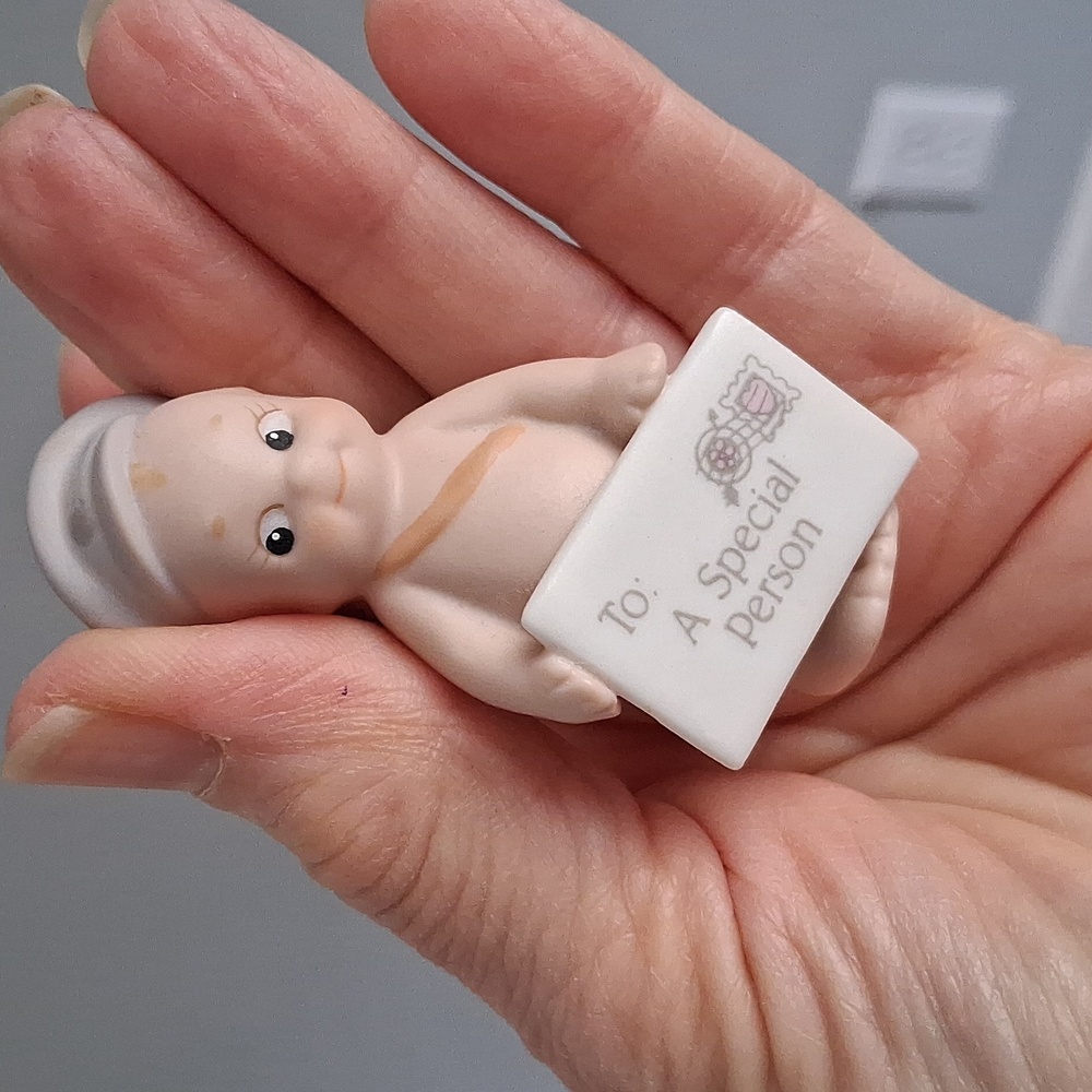 Jesco 1993 Kewpie Bisque Matte Finish Ceramic Figurine Mail Carrier Vintage - Picture 5 of 7